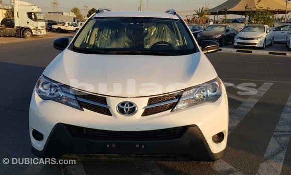 Buy Import Toyota RAV4 White Car in Import - Dubai in Central Buy Import Toyota RAV4 White Car in Import - Dubai in Central