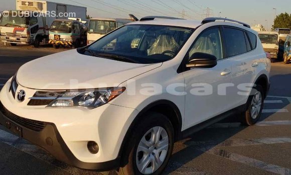 Buy Import Toyota RAV4 White Car in Import - Dubai in Central Buy Import Toyota RAV4 White Car in Import - Dubai in Central