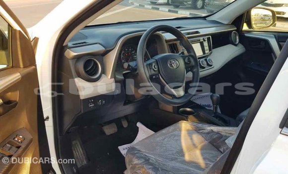 Buy Import Toyota RAV4 White Car in Import - Dubai in Central Buy Import Toyota RAV4 White Car in Import - Dubai in Central