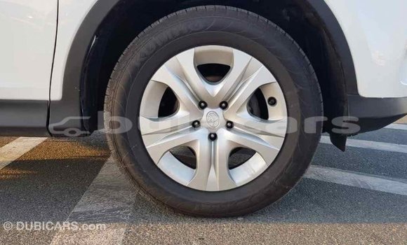 Buy Import Toyota RAV4 White Car in Import - Dubai in Central Buy Import Toyota RAV4 White Car in Import - Dubai in Central