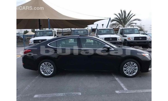 Buy Import Lexus 350 Black Car in Import - Dubai in Central Buy Import Lexus 350 Black Car in Import - Dubai in Central