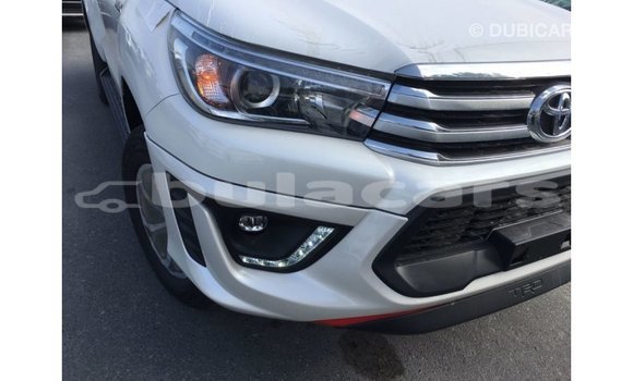 Buy Import Toyota Hilux White Car in Import - Dubai in Central Buy Import Toyota Hilux White Car in Import - Dubai in Central