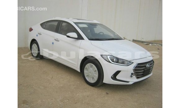 Buy Import Hyundai Elantra White Car in Import - Dubai in Central Buy Import Hyundai Elantra White Car in Import - Dubai in Central
