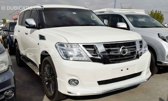 Buy Import Nissan Patrol White Car in Import - Dubai in Central Buy Import Nissan Patrol White Car in Import - Dubai in Central