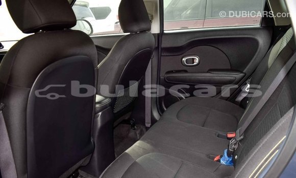 Buy Import Kia Soul Grey Car in Import - Dubai in Central Buy Import Kia Soul Grey Car in Import - Dubai in Central