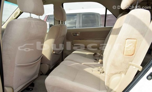 Buy Import Toyota Fortuner White Car in Import - Dubai in Central Buy Import Toyota Fortuner White Car in Import - Dubai in Central