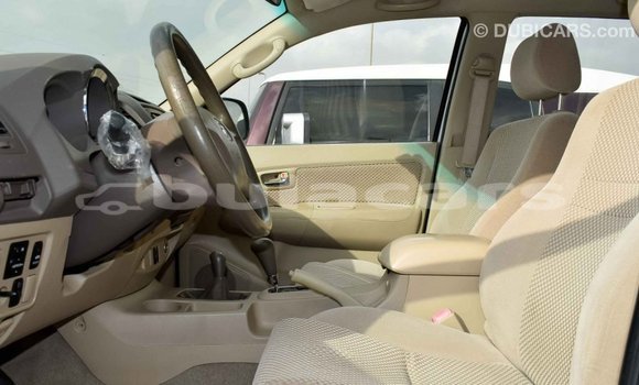 Buy Import Toyota Fortuner White Car in Import - Dubai in Central Buy Import Toyota Fortuner White Car in Import - Dubai in Central