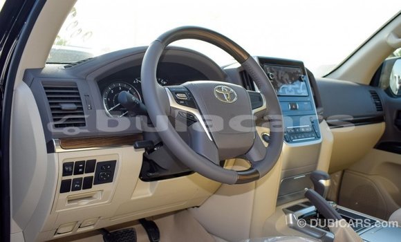 Buy Import Toyota Land Cruiser Black Car in Import - Dubai in Central Buy Import Toyota Land Cruiser Black Car in Import - Dubai in Central