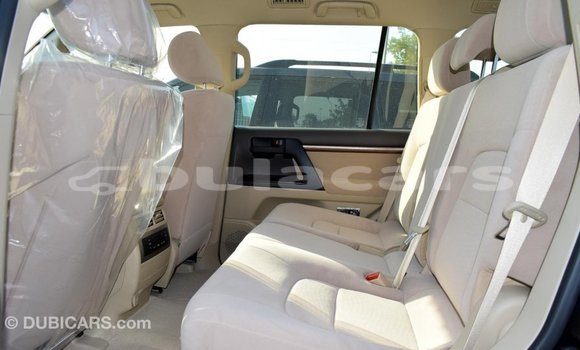 Buy Import Toyota Land Cruiser Black Car in Import - Dubai in Central Buy Import Toyota Land Cruiser Black Car in Import - Dubai in Central