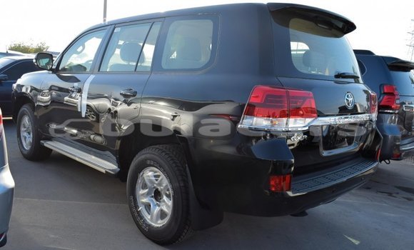 Buy Import Toyota Land Cruiser Black Car in Import - Dubai in Central Buy Import Toyota Land Cruiser Black Car in Import - Dubai in Central