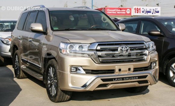 Acheter Import Voiture Toyota Land Cruiser Autre à Import - Dubai, Central Acheter Import Voiture Toyota Land Cruiser Autre à Import - Dubai, Central