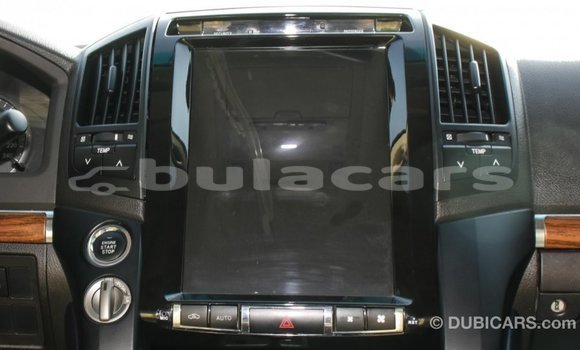 Acheter Import Voiture Toyota Land Cruiser Autre à Import - Dubai, Central Acheter Import Voiture Toyota Land Cruiser Autre à Import - Dubai, Central