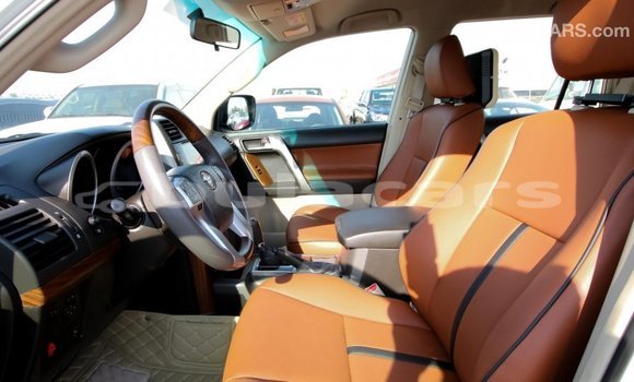 Buy Import Toyota Prado White Car in Import - Dubai in Central Buy Import Toyota Prado White Car in Import - Dubai in Central