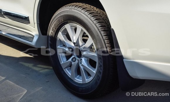 Buy Import Toyota Land Cruiser White Car in Import - Dubai in Central Buy Import Toyota Land Cruiser White Car in Import - Dubai in Central