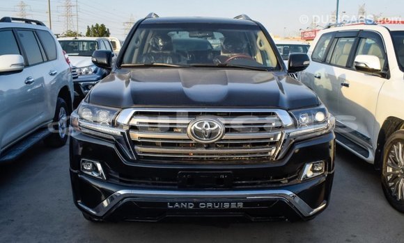 Buy Import Toyota Land Cruiser Black Car in Import - Dubai in Central Buy Import Toyota Land Cruiser Black Car in Import - Dubai in Central
