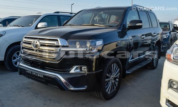 Buy Import Toyota Land Cruiser Black Car in Import - Dubai in Central Buy Import Toyota Land Cruiser Black Car in Import - Dubai in Central