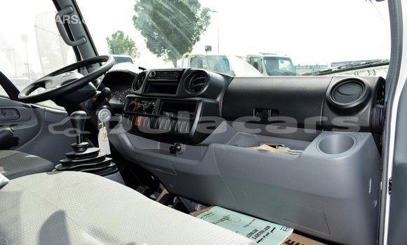 Buy Import Hino 300 Series White Truck in Import - Dubai in Central Buy Import Hino 300 Series White Truck in Import - Dubai in Central