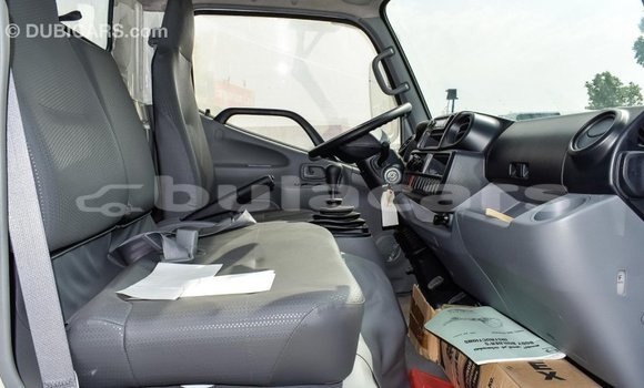 Buy Import Hino 300 Series White Truck in Import - Dubai in Central Buy Import Hino 300 Series White Truck in Import - Dubai in Central