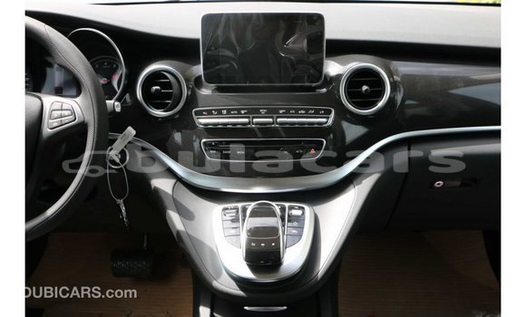 Buy Import Mercedes-Benz 250 Black Car in Import - Dubai in Central Buy Import Mercedes-Benz 250 Black Car in Import - Dubai in Central