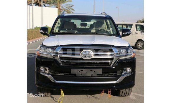 Buy Import Toyota Land Cruiser Black Car in Import - Dubai in Central Buy Import Toyota Land Cruiser Black Car in Import - Dubai in Central