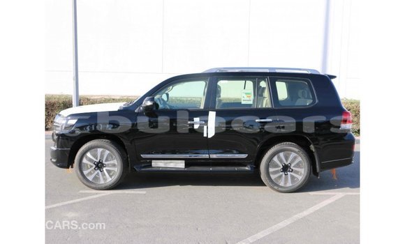 Buy Import Toyota Land Cruiser Black Car in Import - Dubai in Central Buy Import Toyota Land Cruiser Black Car in Import - Dubai in Central