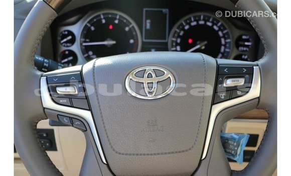 Buy Import Toyota Land Cruiser Black Car in Import - Dubai in Central Buy Import Toyota Land Cruiser Black Car in Import - Dubai in Central