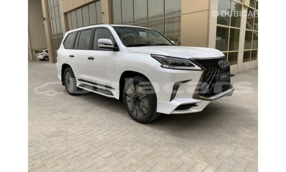 Acheter Import Voiture Lexus LX Blanc à Import - Dubai, Central Acheter Import Voiture Lexus LX Blanc à Import - Dubai, Central