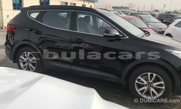 Acheter Import Voiture Hyundai Santa Fe Noir à Import - Dubai, Central Acheter Import Voiture Hyundai Santa Fe Noir à Import - Dubai, Central