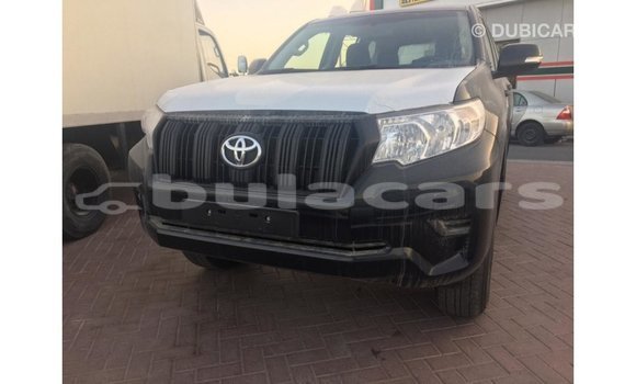 Acheter Import Voiture Toyota Prado Noir à Import - Dubai, Central Acheter Import Voiture Toyota Prado Noir à Import - Dubai, Central