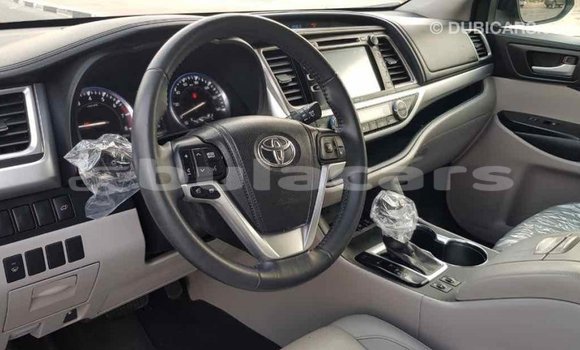 Buy Import Toyota Highlander Black Car in Import - Dubai in Central Buy Import Toyota Highlander Black Car in Import - Dubai in Central