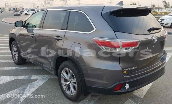 Buy Import Toyota Highlander Grey Car in Import - Dubai in Central Buy Import Toyota Highlander Grey Car in Import - Dubai in Central