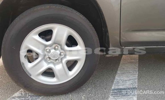 Buy Import Toyota 4Runner Brown Car in Import - Dubai in Central Buy Import Toyota 4Runner Brown Car in Import - Dubai in Central