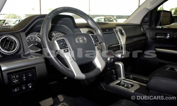 Acheter Import Voiture Toyota Tundra Noir à Import - Dubai, Central Acheter Import Voiture Toyota Tundra Noir à Import - Dubai, Central