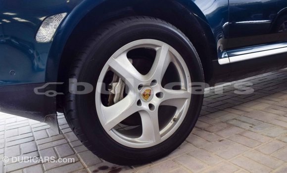 Buy Import Porsche Cayenne Green Car in Import - Dubai in Central