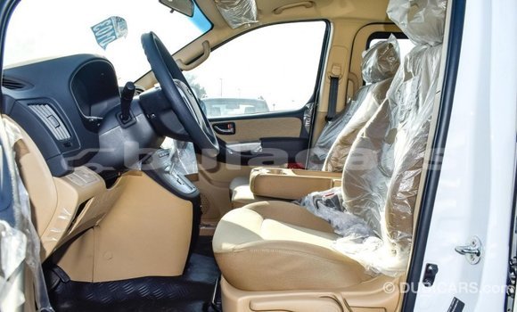 Buy Import Hyundai Accent White Car in Import - Dubai in Central Buy Import Hyundai Accent White Car in Import - Dubai in Central