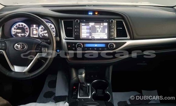 Buy Import Toyota Highlander Black Car in Import - Dubai in Central Buy Import Toyota Highlander Black Car in Import - Dubai in Central
