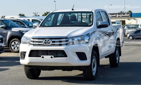 Buy Import Toyota Hilux White Car in Import - Dubai in Central Buy Import Toyota Hilux White Car in Import - Dubai in Central