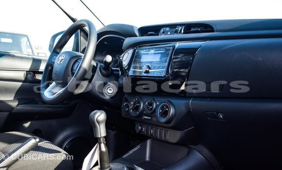 Buy Import Toyota Hilux White Car in Import - Dubai in Central Buy Import Toyota Hilux White Car in Import - Dubai in Central