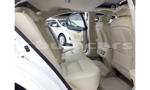 Buy Import Lexus ES White Car in Import - Dubai in Central Buy Import Lexus ES White Car in Import - Dubai in Central