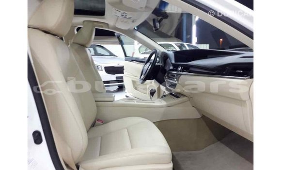 Buy Import Lexus ES White Car in Import - Dubai in Central Buy Import Lexus ES White Car in Import - Dubai in Central