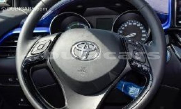 Buy Import Toyota C-HR Grey Car in Import - Dubai in Central Buy Import Toyota C-HR Grey Car in Import - Dubai in Central