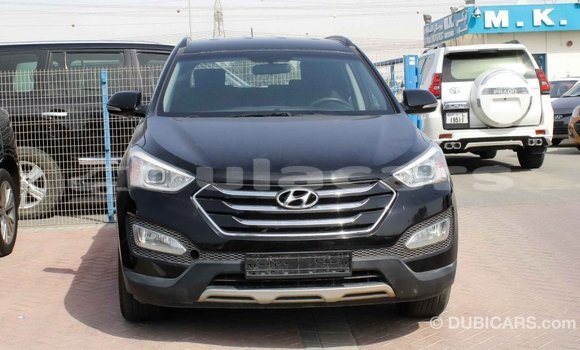 Acheter Import Voiture Hyundai Santa Fe Noir à Import - Dubai, Central Acheter Import Voiture Hyundai Santa Fe Noir à Import - Dubai, Central