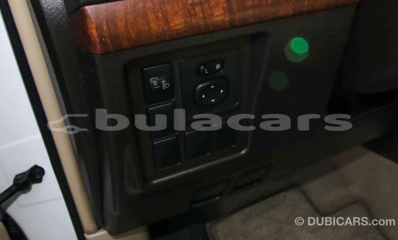 Buy Import Toyota Prado White Car in Import - Dubai in Central Buy Import Toyota Prado White Car in Import - Dubai in Central