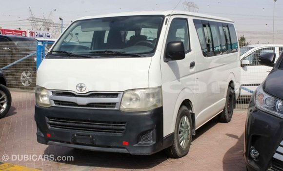 Buy Import Toyota Hiace White Car in Import - Dubai in Central Buy Import Toyota Hiace White Car in Import - Dubai in Central