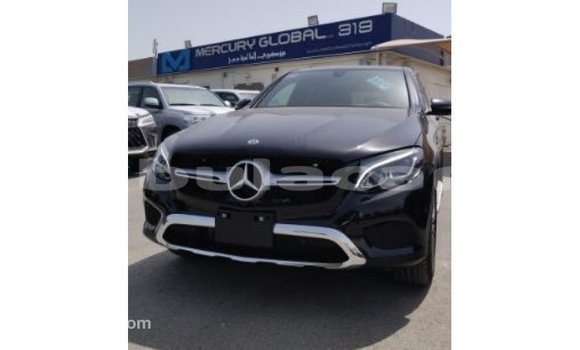 Buy Import Mercedes-Benz 190 Black Car in Import - Dubai in Central