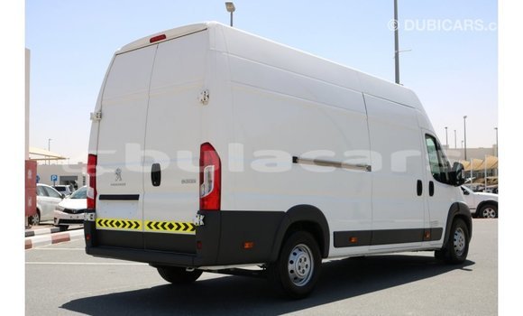 Buy Import Peugeot 106 White Car in Import - Dubai in Central