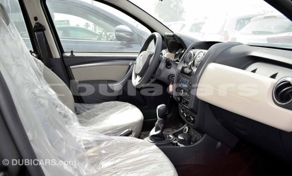 Acheter Import Voiture Renault Duster Noir à Import - Dubai, Central Acheter Import Voiture Renault Duster Noir à Import - Dubai, Central