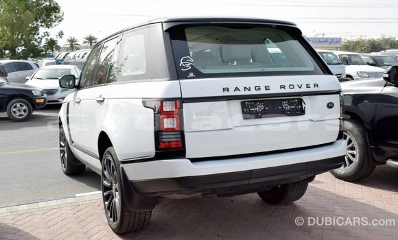 Buy Import Land Rover Range Rover White Car in Import - Dubai in Central Buy Import Land Rover Range Rover White Car in Import - Dubai in Central