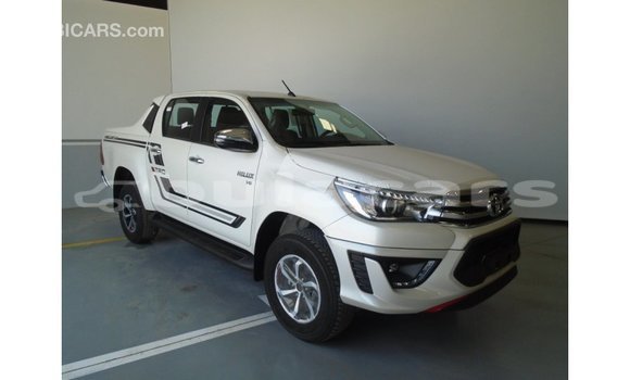 Buy Import Toyota Hilux Other Car in Import - Dubai in Central Buy Import Toyota Hilux Other Car in Import - Dubai in Central