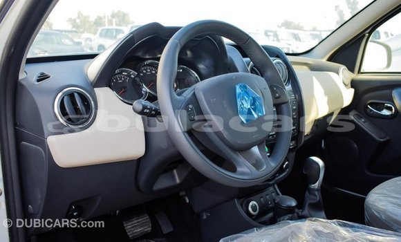 Buy Import Renault Duster White Car in Import - Dubai in Central Buy Import Renault Duster White Car in Import - Dubai in Central